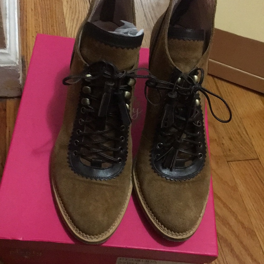 Beige and brown shoe boots